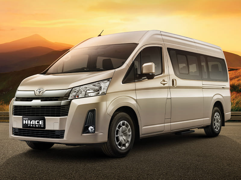 Mau Beli HiAce? Cek Dulu Harga Toyota HiAce Terbaru di 2025!